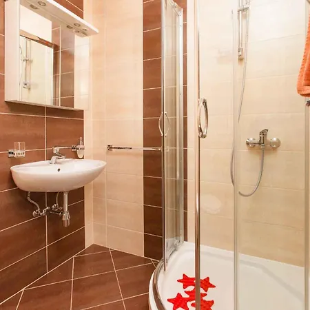 In Okrug Gornji 33036 Apartamento