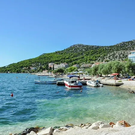 In Okrug Gornji 33036 Apartamento Trogir